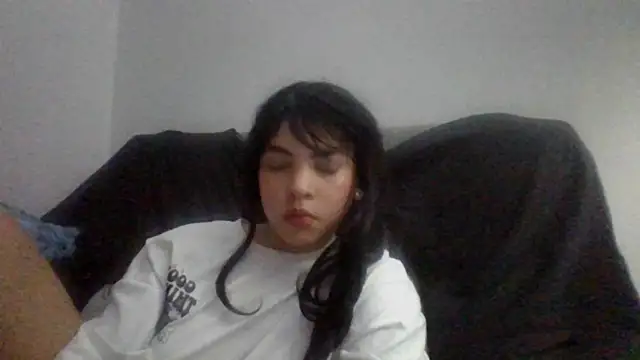 Kiri Cutee online show from January 13, 2025, 5:44 am
