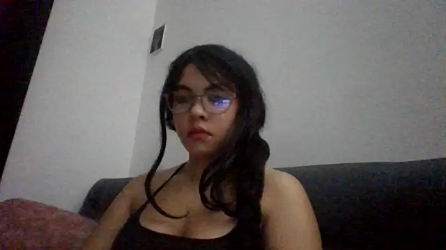 Kiri Cutee online show from January 28, 2025, 5:00 am