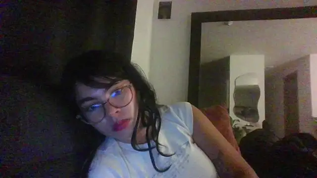 Kiri Cutee online show from February 17, 2025, 4:53 am