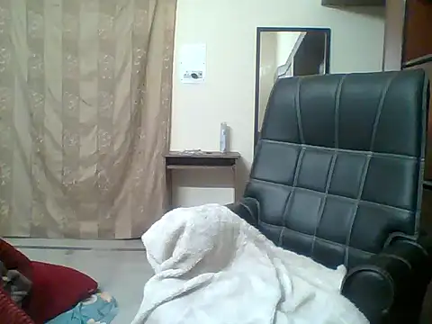 kamayanisingh24 online show from January 26, 2025, 7:52 pm