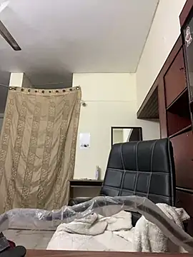 kamayanisingh24 online show from January 27, 2025, 4:54 pm