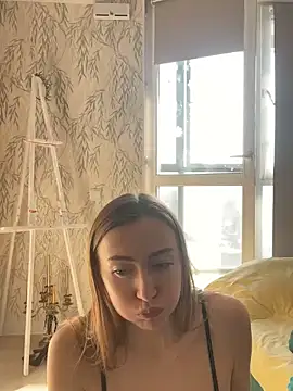 Snapshot of kira_proxima_02 chatting on March 11, 2025, 6:52 am kira proxima 02 online show from March 11, 2025, 6:52 am