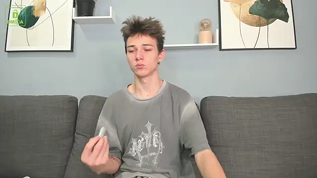 Snapshot of Viego_Pattel chatting on September 24, 2025, 4:24 pm Viego Pattel online show from September 24, 2025, 4:24 pm