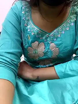 Snapshot of Ananya_34 chatting on February 15, 2026, 3:51 am Ananya 34 online show from February 15, 2026, 3:51 am