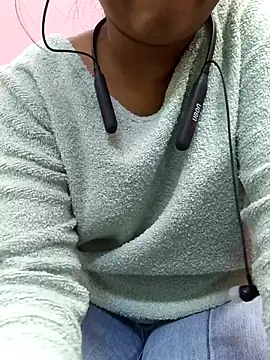 Snapshot of Ananya_34 chatting on February 5, 2026, 3:57 am Ananya 34 online show from February 5, 2026, 3:57 am