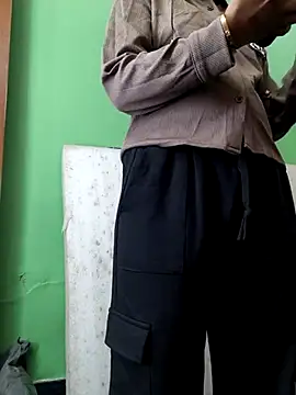 Snapshot of Ananya_34 chatting on October 10, 2025, 2:34 am Ananya 34 online show from October 10, 2025, 2:34 am