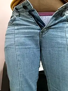 Snapshot of Ananya_34 chatting on February 4, 2026, 3:45 am Ananya 34 online show from February 4, 2026, 3:45 am