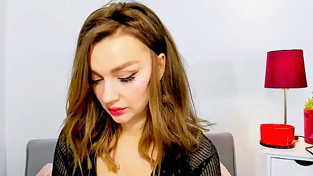 OliviaFantasy online show from January 8, 2025, 4:11 pm