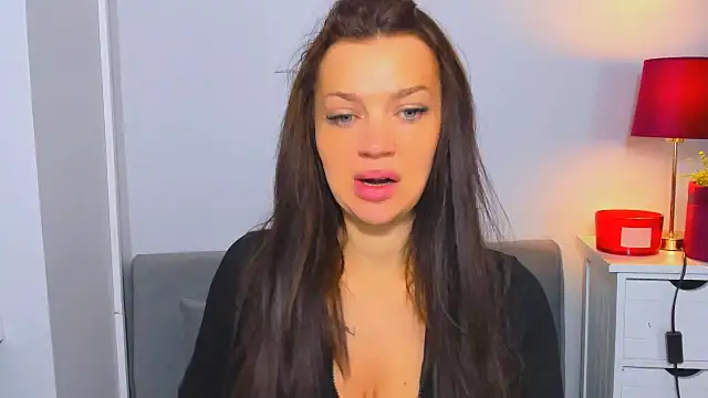 OliviaFantasy online show from October 19, 2025, 5:21 am