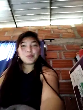 nattilove  online show from December 25, 2024, 4:32 pm