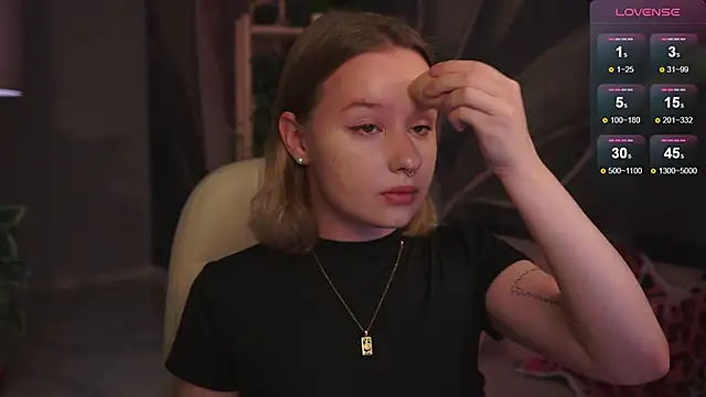 AdeleLoomis online show from October 4, 2025, 2:24 am