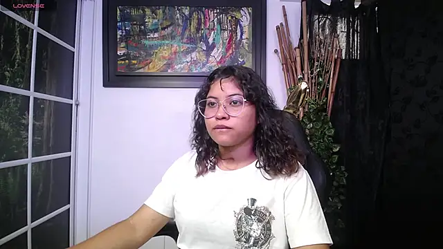 Snapshot of shaila_yojana chatting on October 4, 2025, 9:05 pm shaila yojana online show from October 4, 2025, 9:05 pm