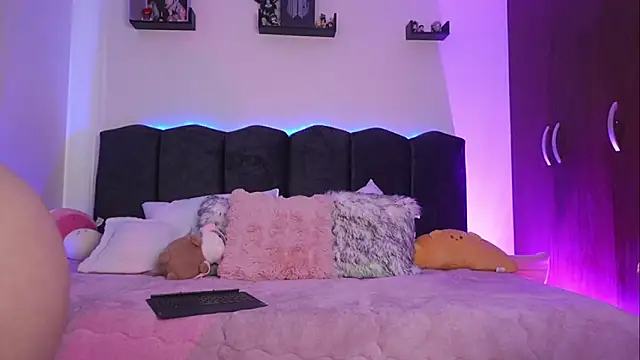 Lilou albrecht online show from March 5, 2026, 1:08 pm