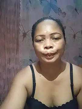 880HOT online show from August 4, 2026, 5:12 am