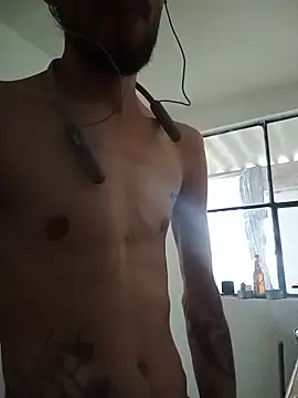 Aaronkiller online show from June 6, 2026, 6:35 pm