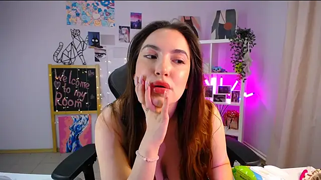 MelissaLovvv online show from March 22, 2025, 7:47 am