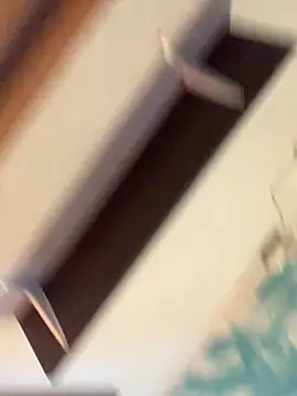 Snapshot of kioluy chatting on September 21, 2025, 3:06 pm kioluy online show from September 21, 2025, 3:06 pm