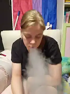 Snapshot of rose_bunny chatting on January 12, 2025, 8:03 pm rose bunny online show from January 12, 2025, 8:03 pm