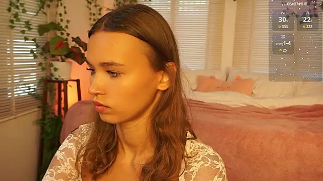 Snapshot of lexicoyy_ chatting on February 8, 2026, 3:59 am lexicoyy online show from February 8, 2026, 3:59 am