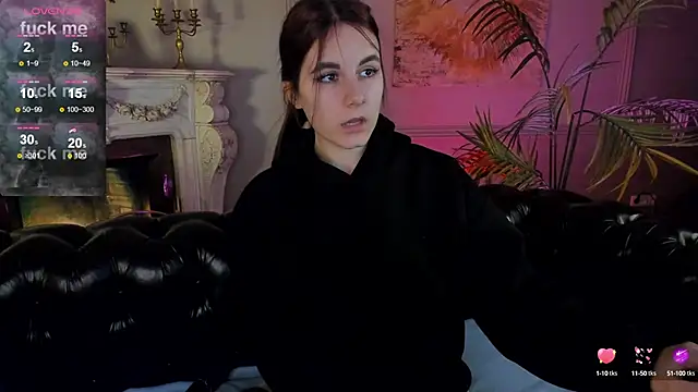 Snapshot of Kelly_Woods chatting on February 20, 2025, 5:41 pm Kelly Woods online show from February 20, 2025, 5:41 pm