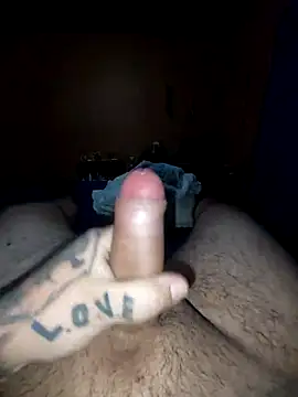 jhonsondicks21 online show from January 7, 2026, 3:55 am