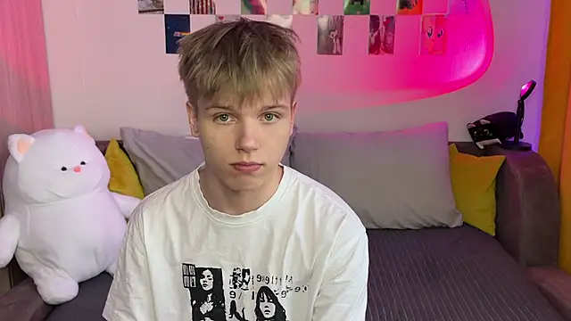 metratok online show from April 15, 2026, 4:33 pm