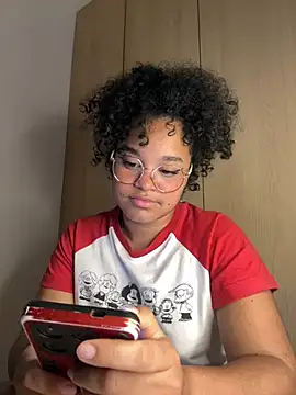 Snapshot of Lucy_wilson5 chatting on January 28, 2025, 6:38 am Lucy wilson5 online show from January 28, 2025, 6:38 am