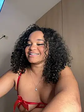 Snapshot of Lucy_wilson5 chatting on January 24, 2025, 7:08 am Lucy wilson5 online show from January 24, 2025, 7:08 am