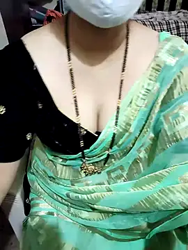 Snapshot of aliseanu chatting on March 13, 2025, 4:49 am aliseanu online show from March 13, 2025, 4:49 am