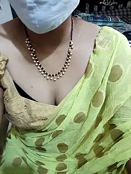 Snapshot of aliseanu chatting on March 16, 2025, 6:31 am aliseanu online show from March 16, 2025, 6:31 am