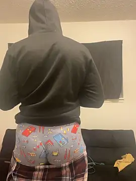 BigBootyMan101 online show from May 17, 2026, 9:31 am