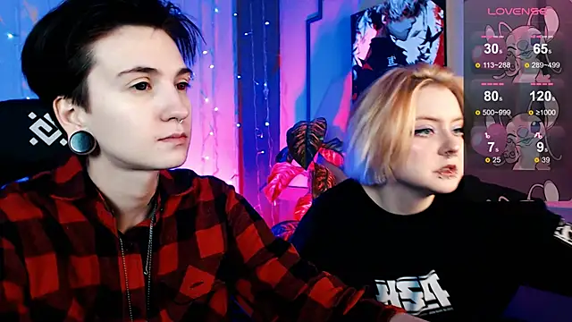 Snapshot of Ray-Taylor chatting on February 3, 2025, 3:31 am Ray-Taylor online show from February 3, 2025, 3:31 am