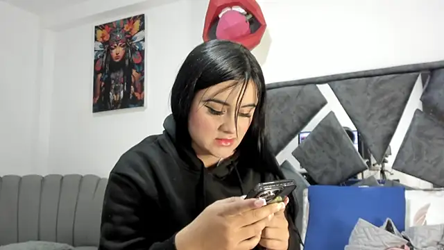 Dulce amg online show from March 12, 2026, 3:01 am