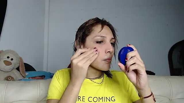 Snapshot of alexandra_lorens chatting on September 29, 2025, 9:09 pm alexandra lorens online show from September 29, 2025, 9:09 pm