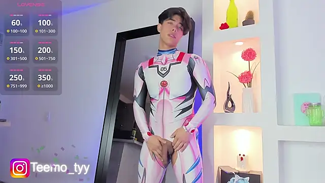 Snapshot of teemotwink chatting on October 3, 2025, 10:11 pm teemotwink online show from October 3, 2025, 10:11 pm