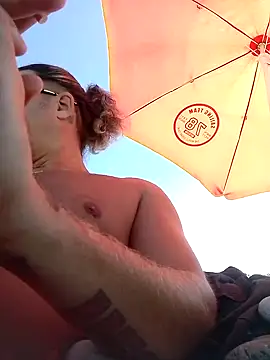 Lovely milk online show from September 28, 2025, 9:38 am