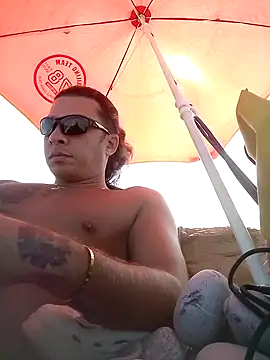 Lovely milk online show from October 6, 2025, 8:15 am