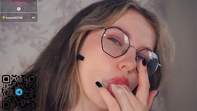 Snapshot of DarylBeresford chatting on October 26, 2025, 6:25 am DarylBeresford online show from October 26, 2025, 6:25 am