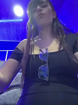 Snapshot of angel_natural chatting on October 3, 2025, 1:20 am angel natural online show from October 3, 2025, 1:20 am