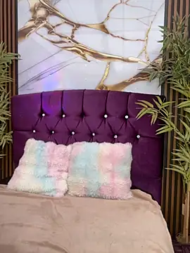 Snapshot of angel_natural chatting on September 24, 2025, 7:09 pm angel natural online show from September 24, 2025, 7:09 pm