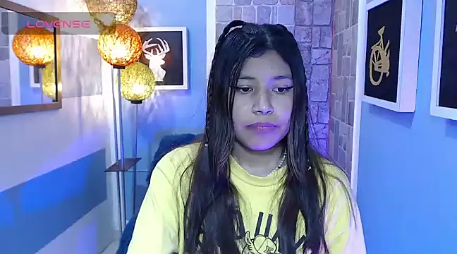 hanha rossee online show from February 25, 2025, 2:04 pm