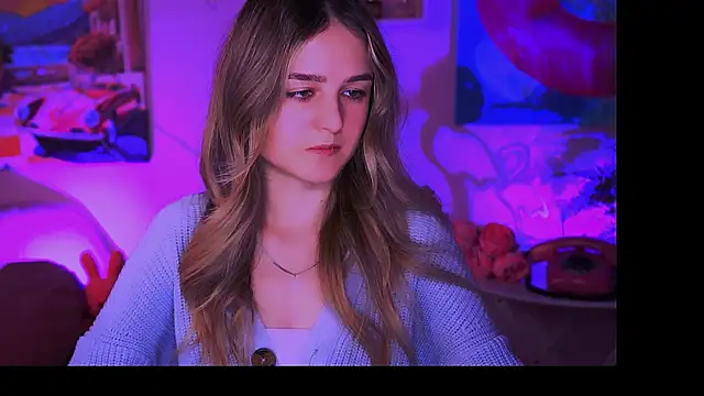 DeboraLarson online show from February 6, 2025, 3:27 am