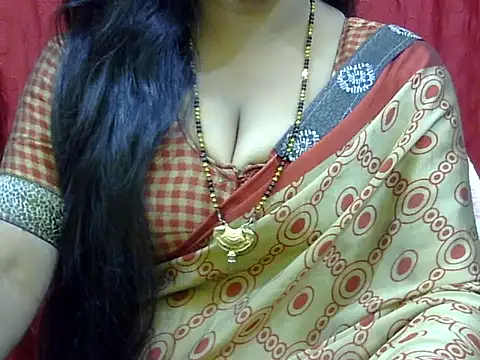 Snapshot of HOT-SEEMAA chatting on November 15, 2025, 7:34 am HOT-SEEMAA online show from November 15, 2025, 7:34 am