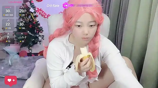 weina66 online show from February 26, 2025, 1:32 pm