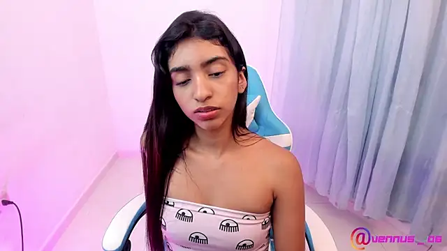 veronica 06 online show from December 13, 2024, 1:48 am
