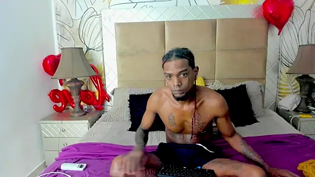 bigblackhotx1 online show from September 25, 2025, 8:15 pm