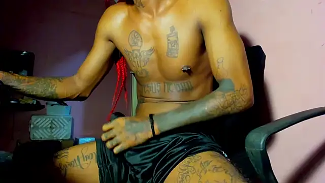 bigblackhotx1 online show from April 9, 2026, 10:21 am