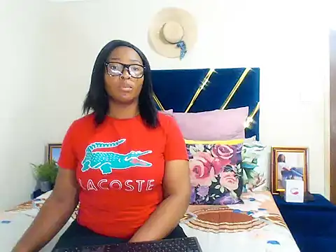 veronica1xxx online show from October 16, 2025, 7:22 pm