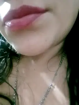 Kasandra02 online show from December 8, 2024, 7:37 am