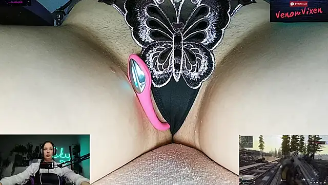 Scarlettt Beauty online show from November 23, 2025, 3:11 pm